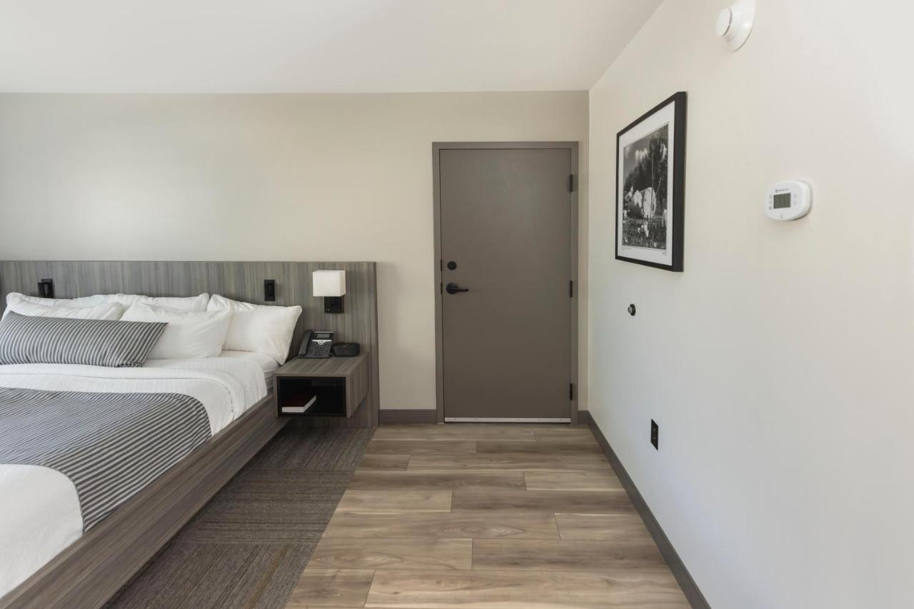 The Farmstead Hotel Caruthersville Экстерьер фото